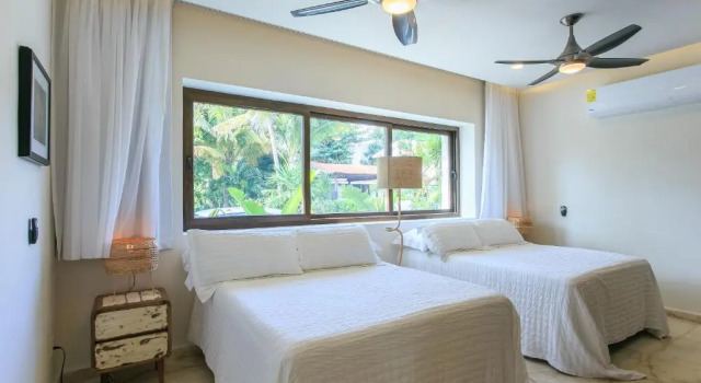 Steps to Best Beach VILLA UNICA 6Bedroom, Prenota Villa Hotel a Quintana Roo con piscina, Piscina