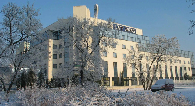 City Hotel