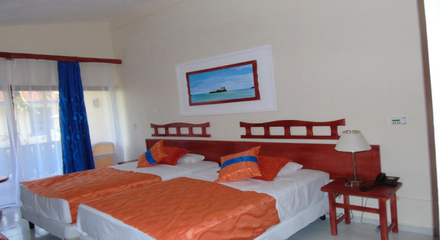 Brisas Santa Lucia, Đặt Khách sạn Playa Santa Lucia Camagüey Province