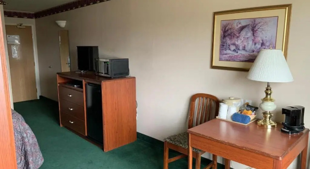 Семейный номер Standard Fairbridge Inn and Suites - Miles City