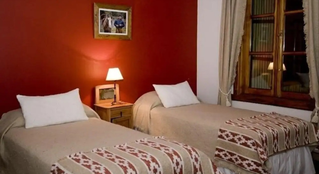 Estancia Nibepo Aike, Buchen Sie Hotel Lago Roca Argentinien