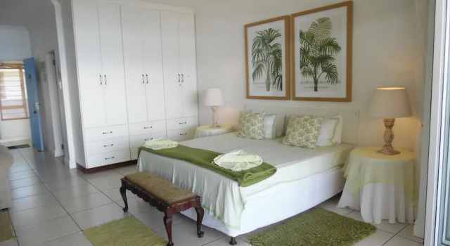 Shakas Seat Guesthouse, Забронировать Отель Умхлали Durban North Coast