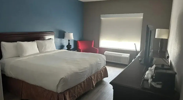 Двухместный номер Standard Comfort Inn & Suites Concord - Kannapolis