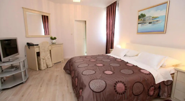 Семейный номер Standard Hotel Bellevue Trogir