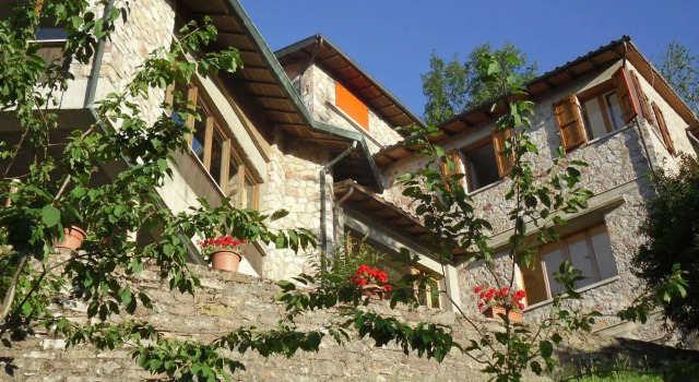 Hotel Rifugio Prategiano, Book Hotel Hoteller i Montieri med pool, Swimmingpool