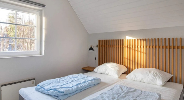 12 Person Holiday Home in Vaeggerlose, Prenota Hotel Hotel a Falster con piscina, Piscina