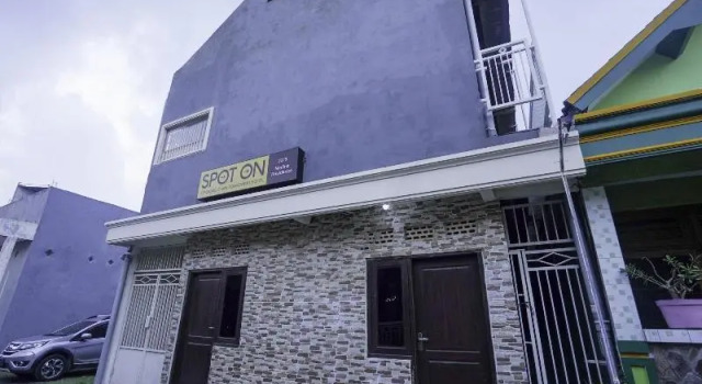 Spot on 2219 Madina Residence, Забронировать Отель Сурабая провинция Восточная Ява