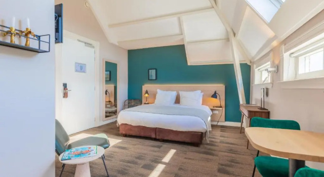 Номер Deluxe City Hotel Rembrandt