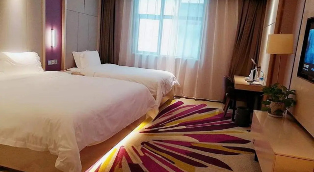 Семейный номер Standard Lavande Hotel Changji Changning Road