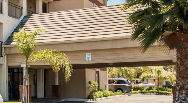 Quality Inn Temecula Valley Wine Country, Varaa Hotelli Temecula Kalifornia