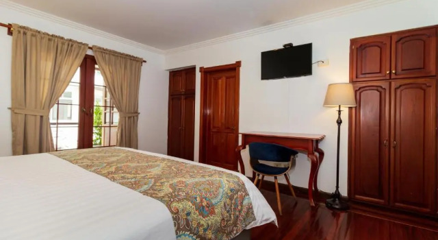 Hotel Posada del Rey, Prenota Hotel Cuenca Sierra, vicino a Abdon Calderón Park