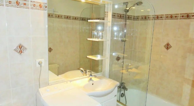Студия Deluxe Aldovila