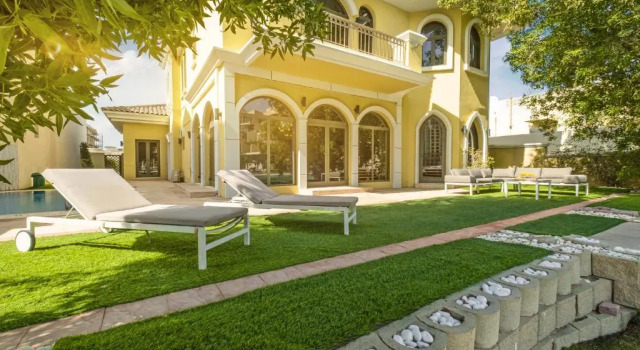 LUX - The Savoy Palm Villa, Забронировать Вилла Виллы Дубая, Вилла