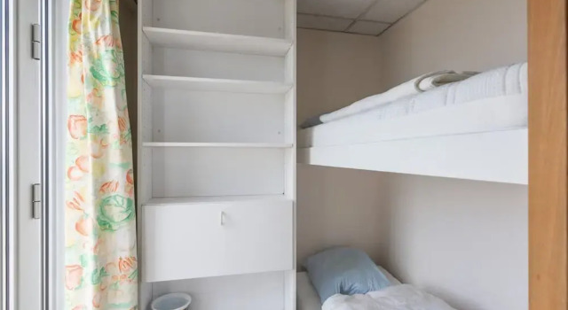 Apartment on Zeedijk With Sea Views, Prenota Appartamento Hotel a Flanders con parcheggio, Parcheggio