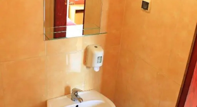 Трёхместный номер Standard с красивым видом из окна City Hostel