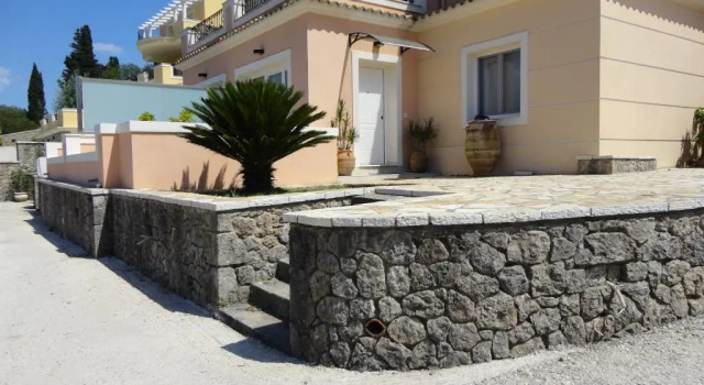 Sunshine Home 1 with Sea View, Забронировать Отель Керкира 