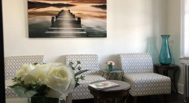 Hostel Comfort Zone, Забронировать Хостел Хостелы Northeast, Хостел