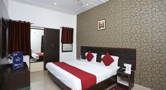 Hotel Kanha Continental