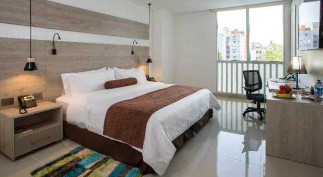 Одноместный номер Standard с балконом Hotel Barranquilla Plaza