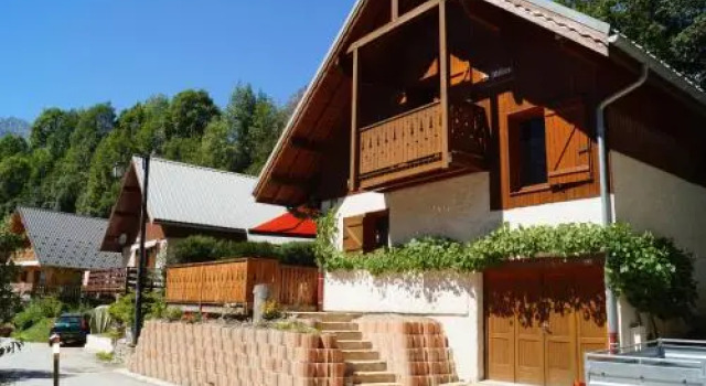 Chalet Le Mélèze, Забронировать Шале Ле-дез-Альп Oisans