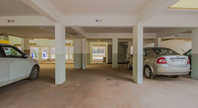 OYO 12539 Home Kadamba, Rezervovat Hotel Hotely v Verem s bazénem, Bazén