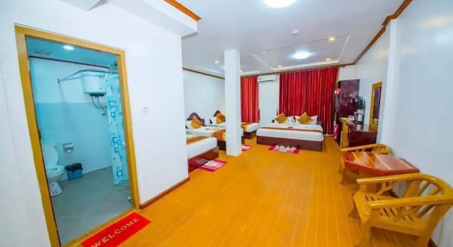Четырёхместный номер Superior True Treasure Hotel