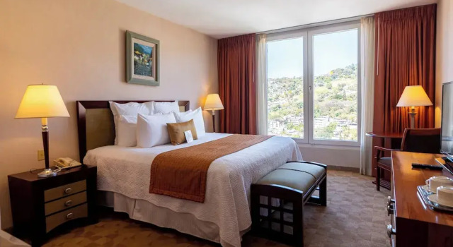 Номер Deluxe Hotel Honduras Maya