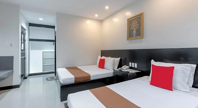 Полулюкс Check Inn Hotel Dumaguete City by RedDoorz