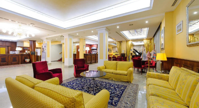 Admiral Art Hotel