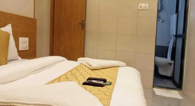Hotel New Sarah Inn, Andheri West