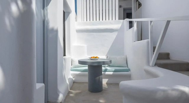 Люкс Flaskos Luxury Suites