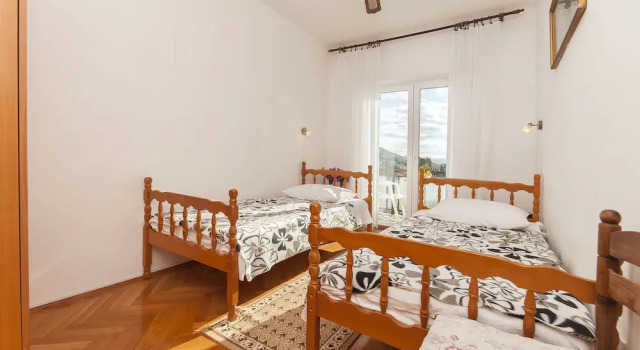 Apartment Nedjeljka, Забронировать Апартаменты/квартира Комарна Neretva River Delta