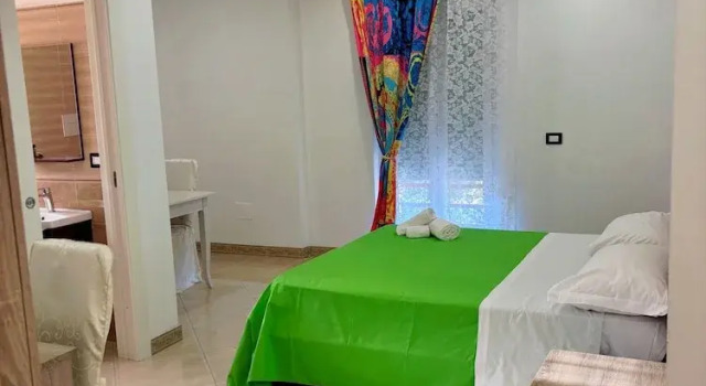 Corte Vena Palace, Prenota Villa Hotel a Bianco con piscina, Piscina