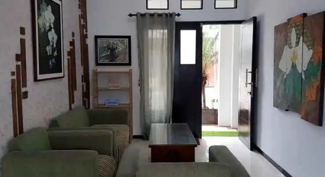 Asha Villa Batu 3BR near Museum Angkut at Kusuma Estate Kav 12, Rezervasyon Villa Batu villalar, Taman Wisata Tirta Nirwana Songgoriti yakınında, Villa
