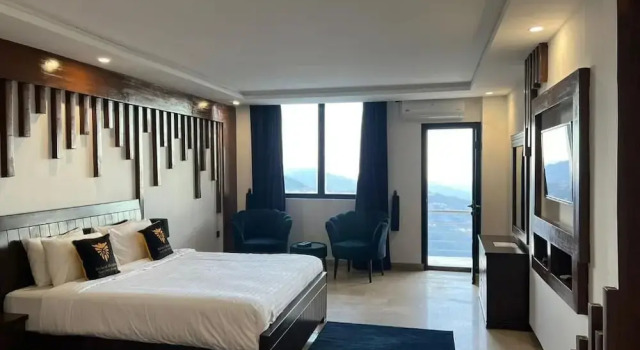 BULAND HEIGHTS, Book Hostel Hotels in Punjab Region with Parking, Parking