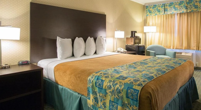 Regency Inn at San Francisco Airport, Забронировать Отель Отели Сан-Бруно с завтраком, Завтраки