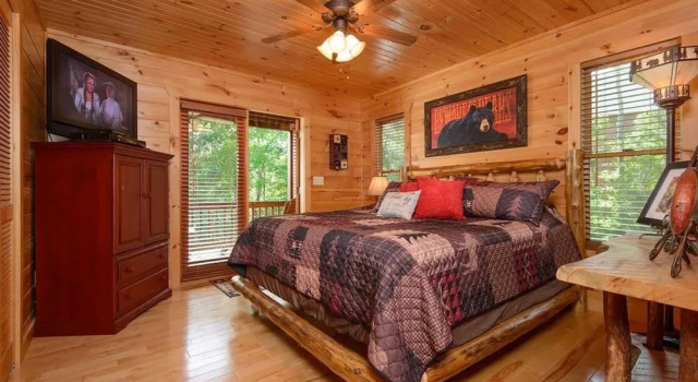 Bearfoot Bungalow by Escape to Blue Ridge, Rezerwuj Hotel Blue Ridge Georgia