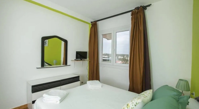 Cala Corb Low Cost