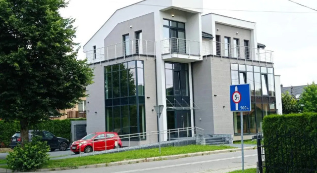 Apartamenty Kasztanowa Zator, Boek Appartement Hotels in Klein-Polen met parkeren, Parkeren