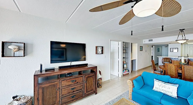 2BR Embassy #404 - 2 Br Condo