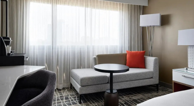 Holiday Inn Select Opryland