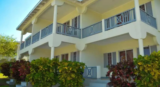The Royal Hummingbird Resort