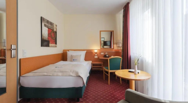 Одноместный номер Comfort Garner Hotel Hamburg - Wandsbek Marktplatz by IHG