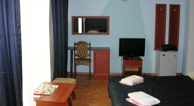 Flora Inn, Забронировать Отель Витязево Побережье Анапы