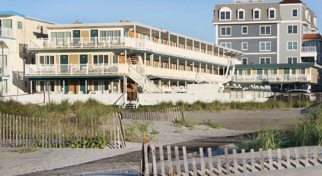 Monterey Motel, Buchen Sie Motel Hotels in Wildwoods Beach mit Pool, Schwimmbad