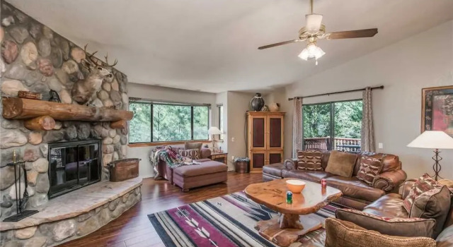 Riverside House - Three Bedroom Cabin, Varaa Hotelli Ruidoso New Mexico