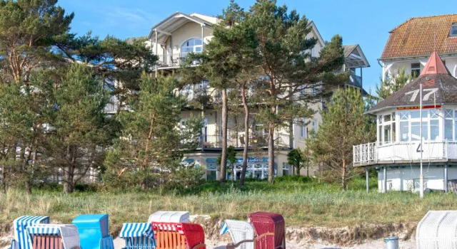 Апартаменты Villa "Atlantic" in Binz - WG 6 mit Balkon und seitlichem Meerblick