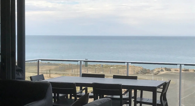 Апартаменты Premium Penneshaw Oceanview Apartments