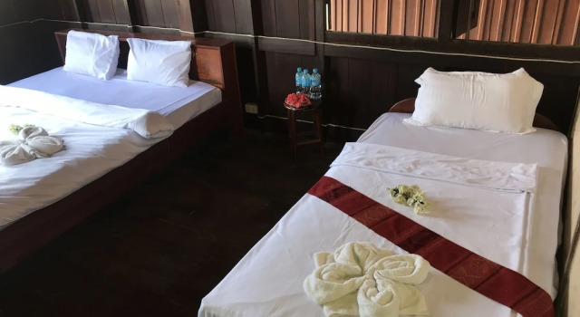 Villa Merry 2, Забронировать Вилла Отели Луангпхабанг с завтраком, рядом с Haw Pha Bang, Завтраки