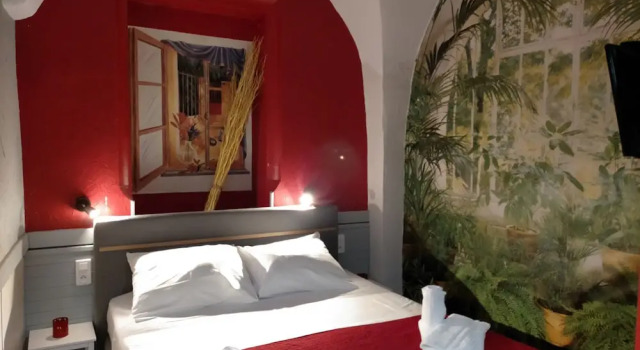 Люкс с видом на канал Hotel de Savoie